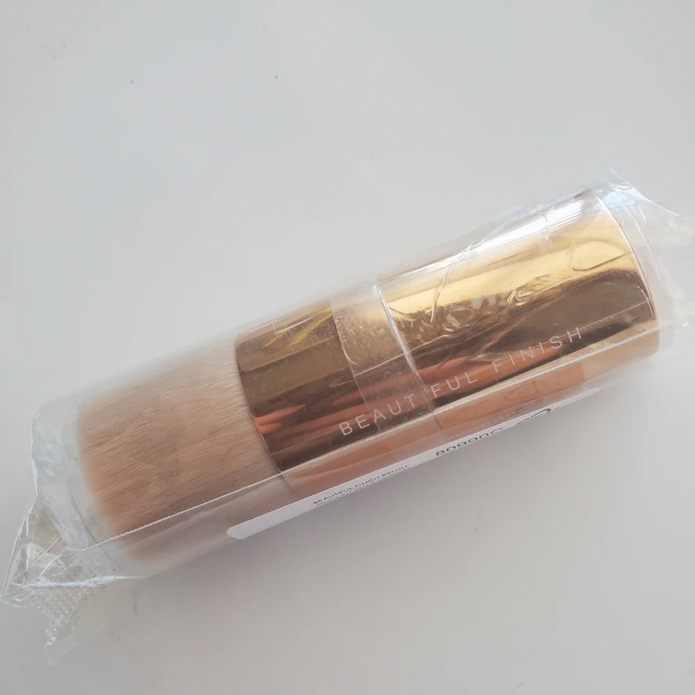 Bare Minerals Beautiful Finish Brush